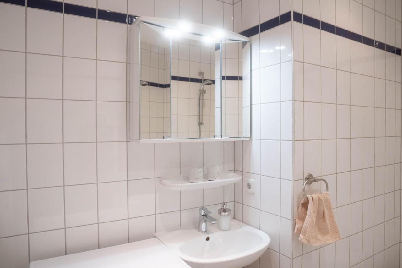Gemutliche 45M² Wohnung Mit Netflix & Disney+ Erfurt Exterior foto